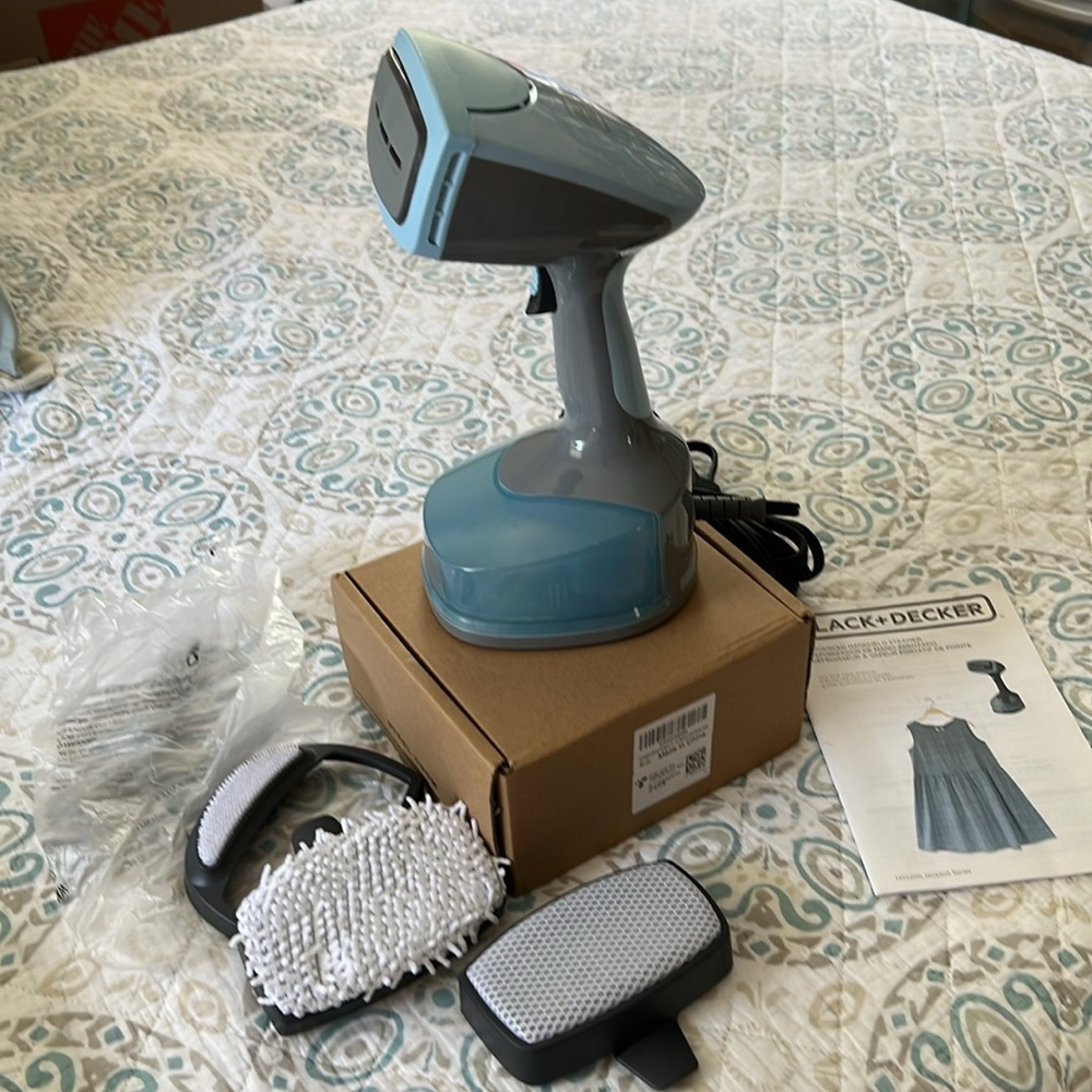 Advanced Handheld Steamer - Picture 4 of 6